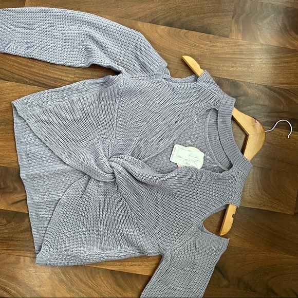 Purple Cold Shoulder Sweater NWT - Picture 2 of 4